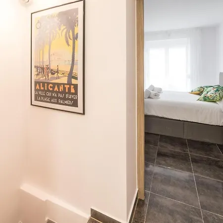 Moonkey - Casa Toledo Alicante